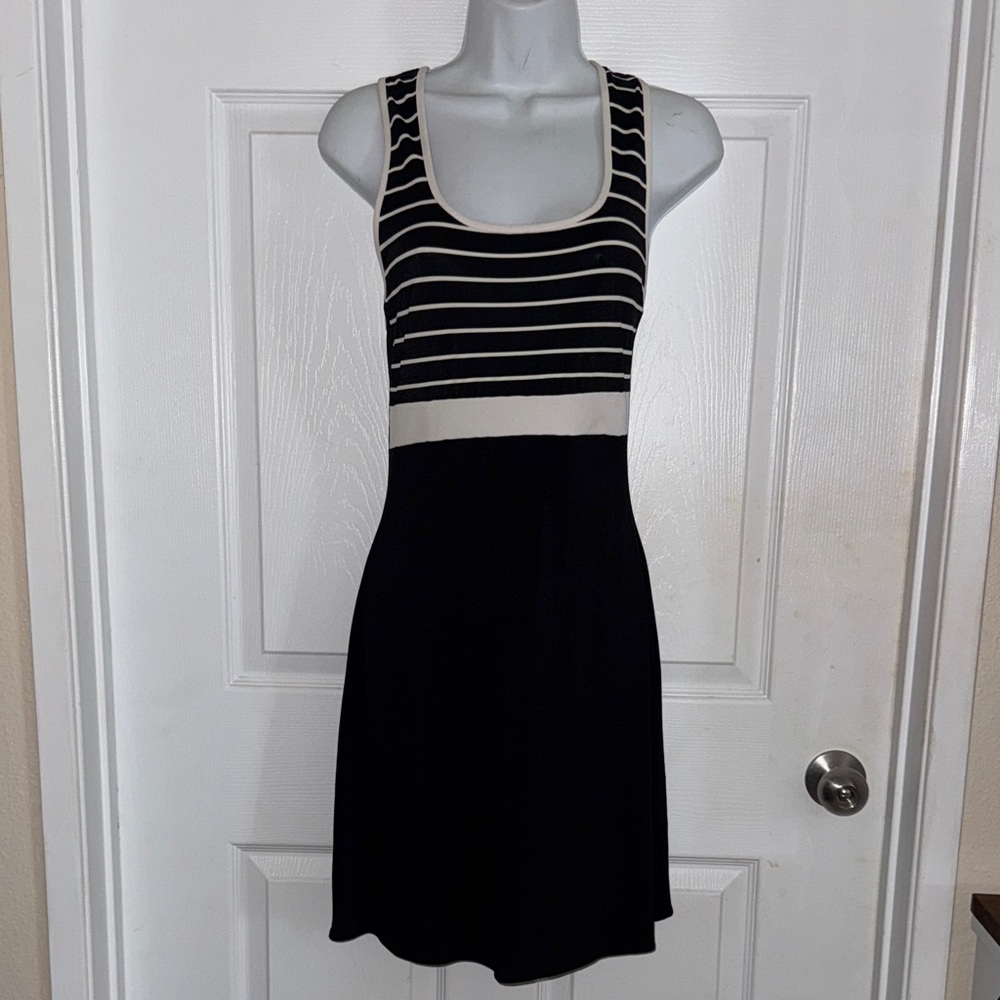 Black and White Striped Sleeveless Dress